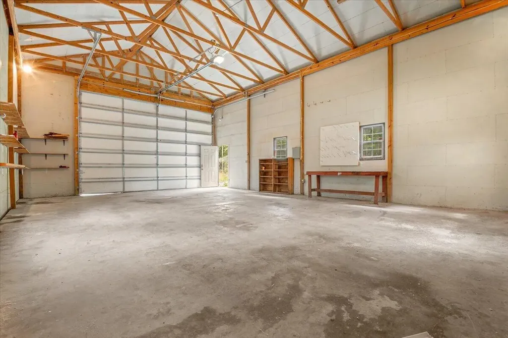 935 Whippoorwill Road Corbin KY 40701