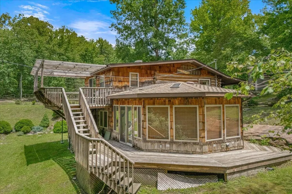 935 Whippoorwill Road Corbin KY 40701