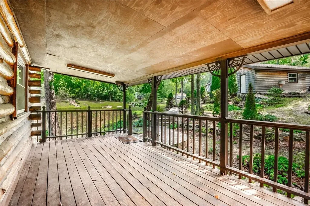 935 Whippoorwill Road Corbin KY 40701