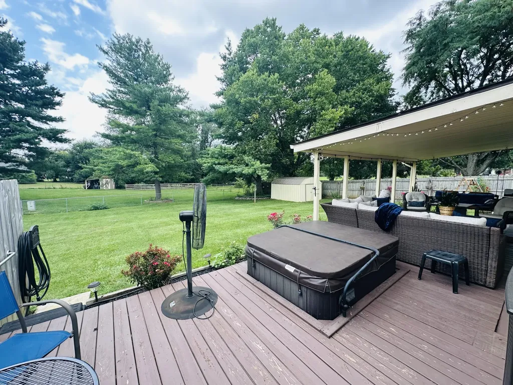 420 Marsailles Road Versailles KY 40383