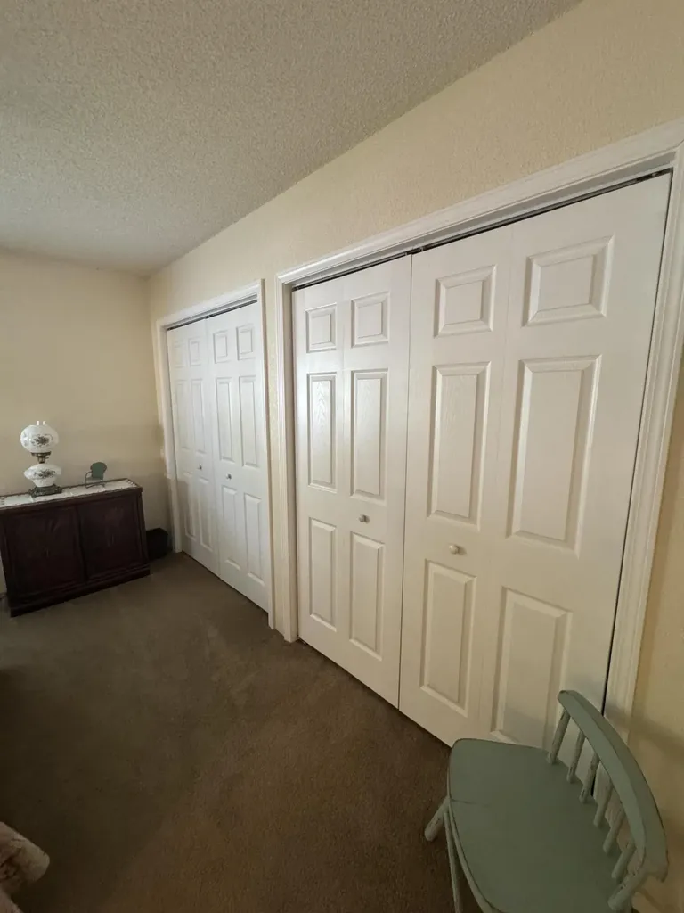 358 E Main Street Lynch KY 40855