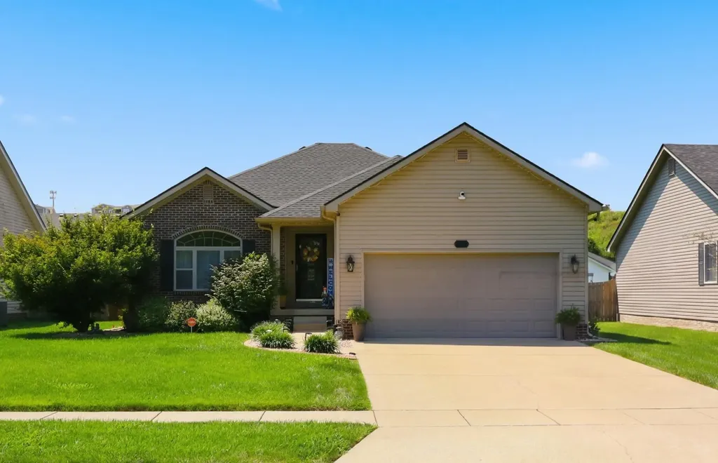 261 Oxford Circle Richmond KY 40475