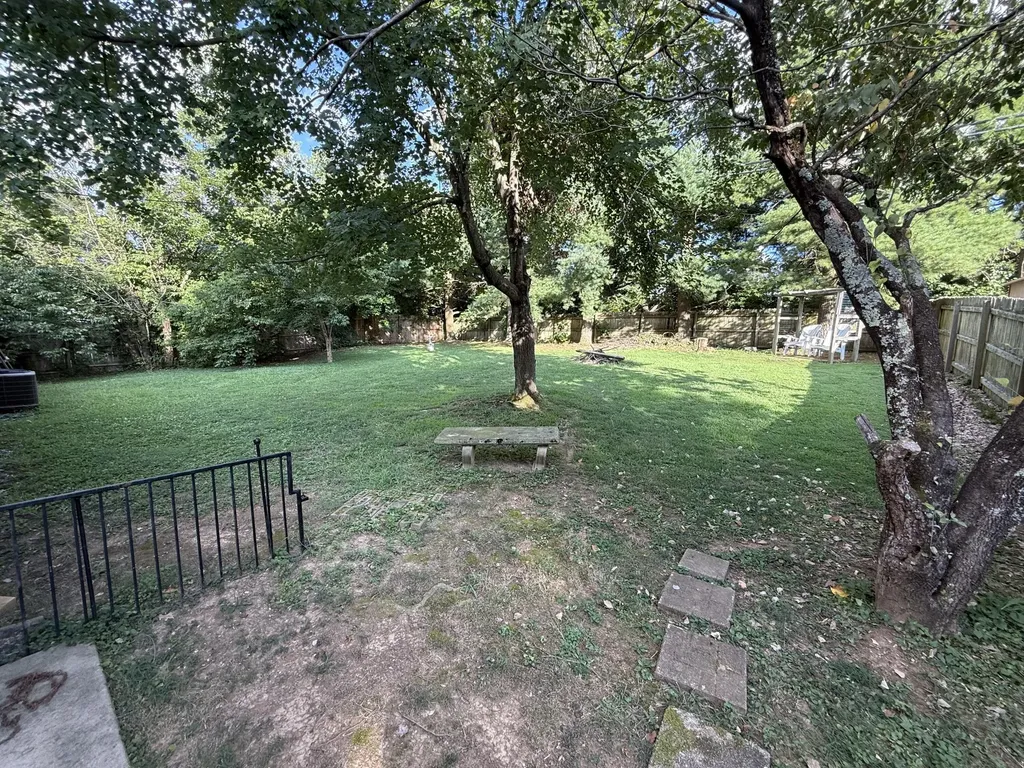 3334 Nevius Drive Lexington KY 40513