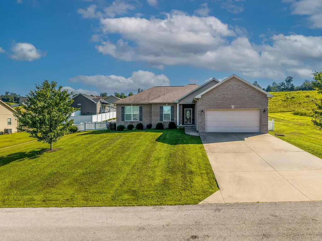 37 Grayson Drive Morehead KY 40351