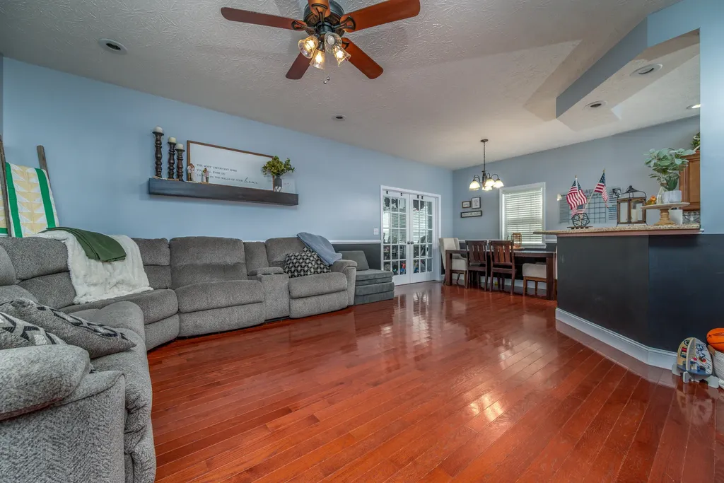 37 Grayson Drive Morehead KY 40351