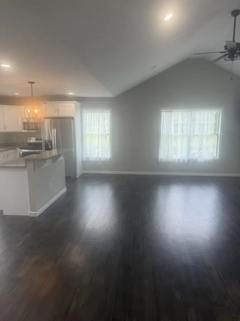 129 Terry Bastin Road Hardyville KY 42746