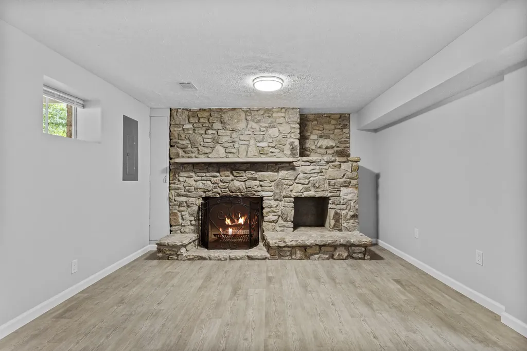 423 Monticello Boulevard Lexington KY 40503