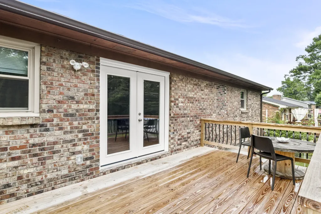 423 Monticello Boulevard Lexington KY 40503