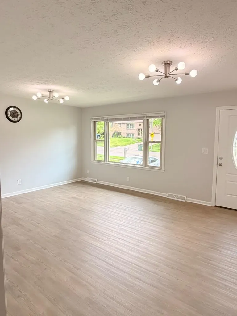 423 Monticello Boulevard Lexington KY 40503