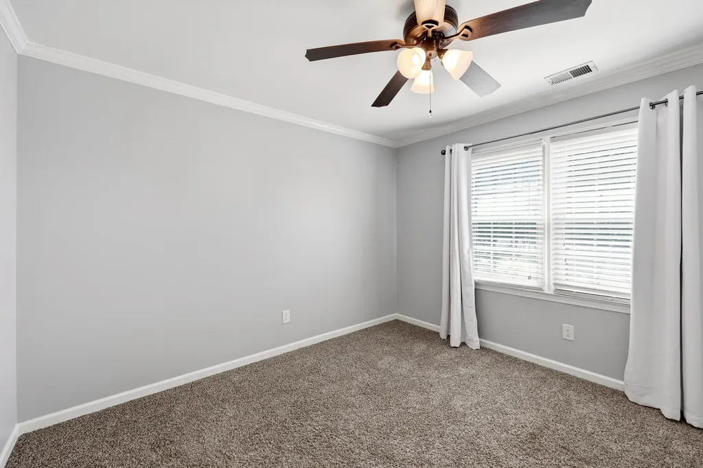 1122 Rockbridge Road Lexington KY 40515