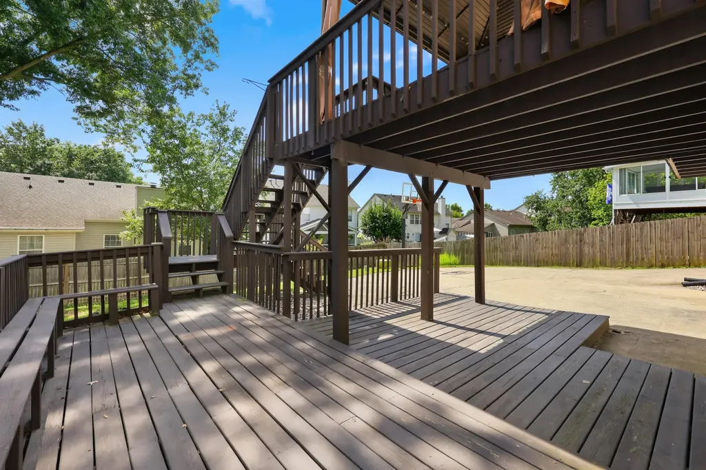 1122 Rockbridge Road Lexington KY 40515
