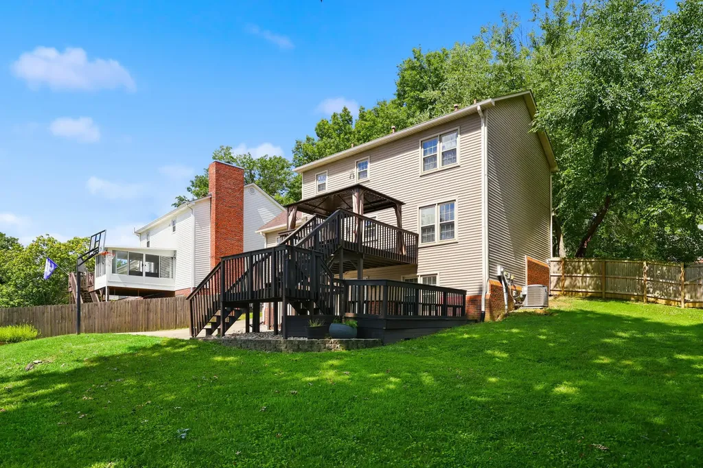 1122 Rockbridge Road Lexington KY 40515