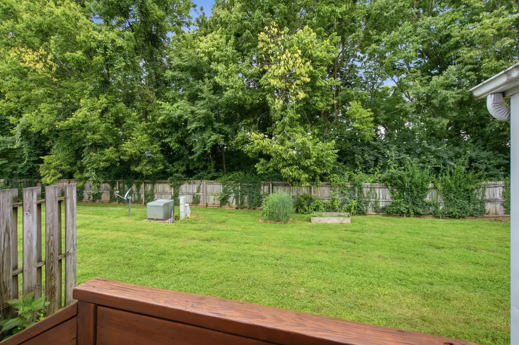 402 Wabarto Way Nicholasville KY 40356