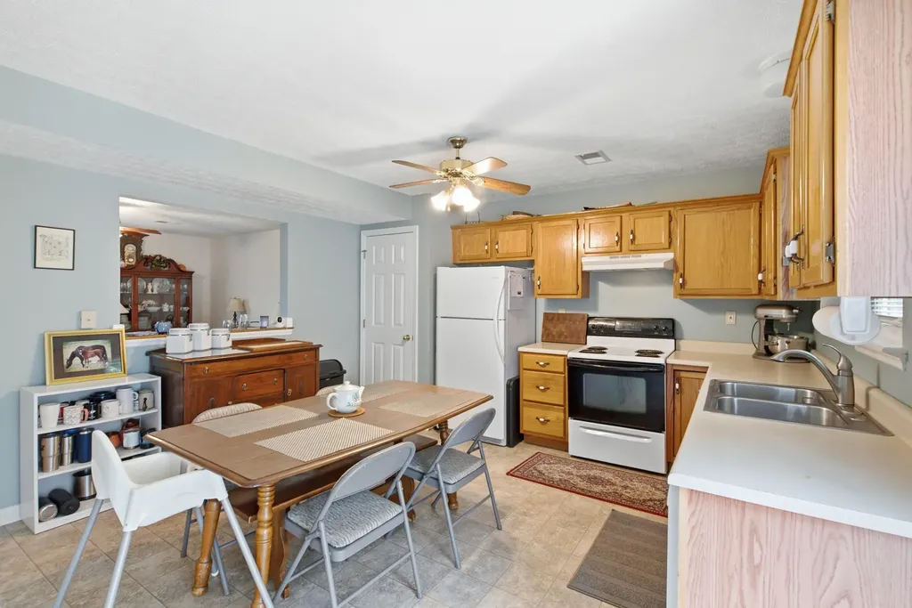 402 Wabarto Way Nicholasville KY 40356