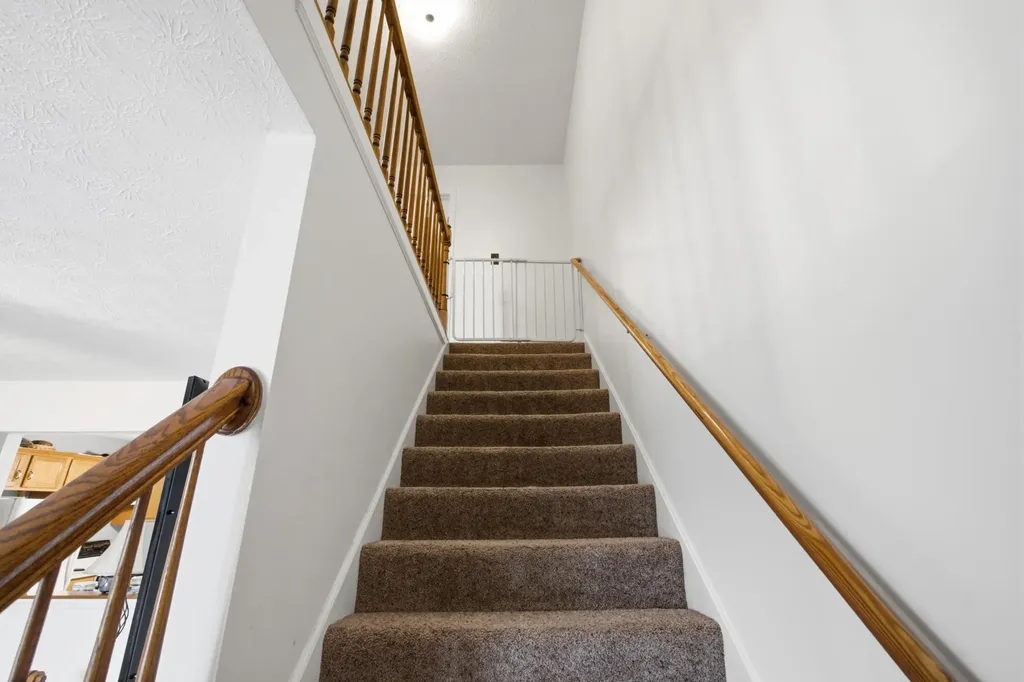 402 Wabarto Way Nicholasville KY 40356