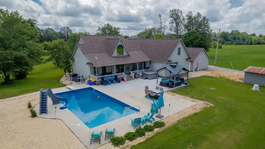 5035 Hopewell Road Mayfield KY 42066