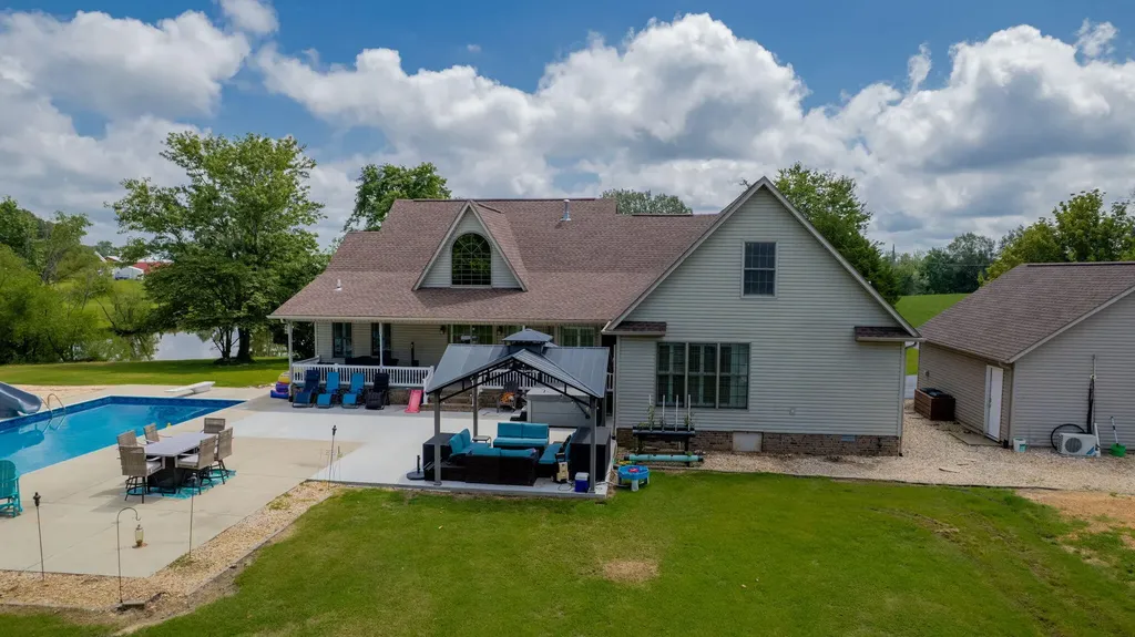 5035 Hopewell Road Mayfield KY 42066