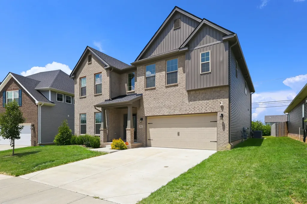 592 Windflower Way Lexington KY 40511