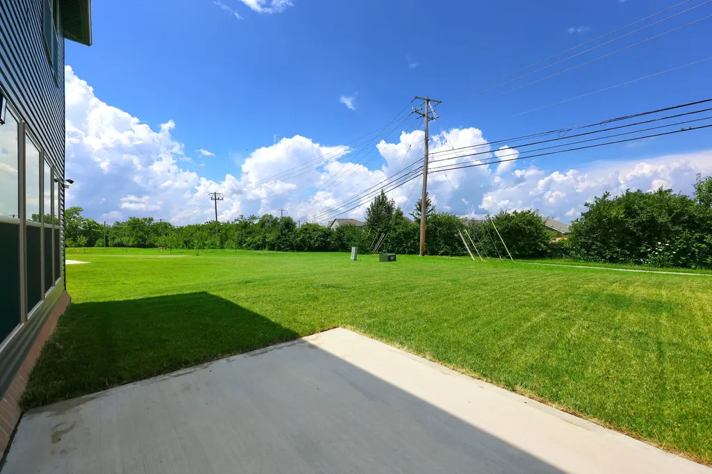 592 Windflower Way Lexington KY 40511