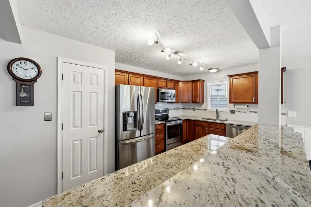 536 Vonbryan Trace Lexington KY 40509
