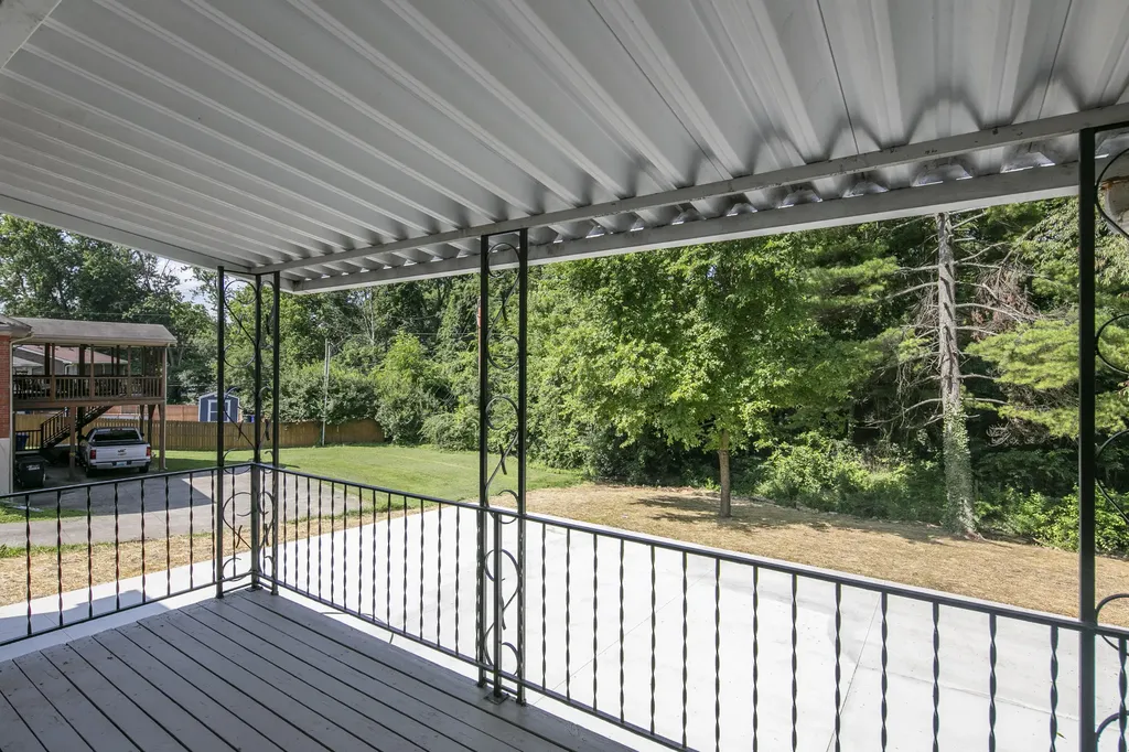 3479 Lansdowne Drive Lexington KY 40517