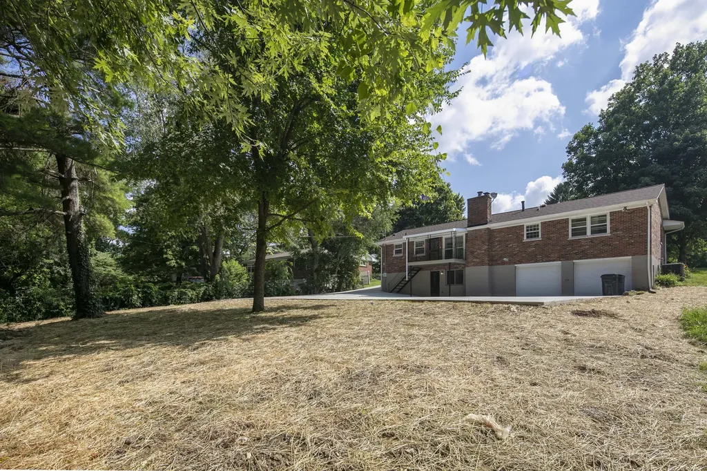 3479 Lansdowne Drive Lexington KY 40517