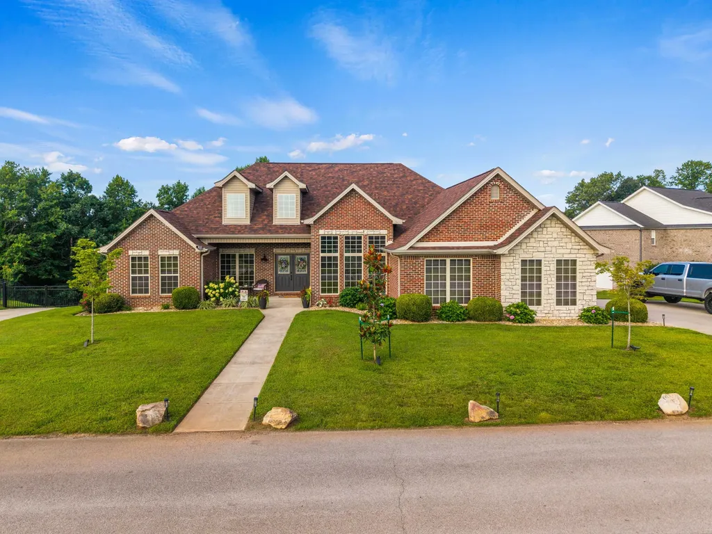 367 Natures Valley Drive Somerset KY 42503
