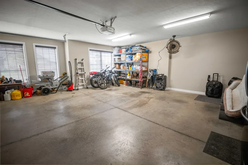 367 Natures Valley Drive Somerset KY 42503