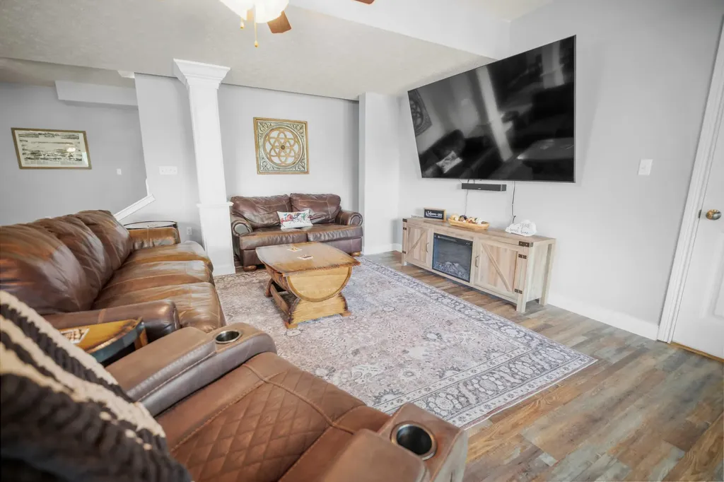 367 Natures Valley Drive Somerset KY 42503
