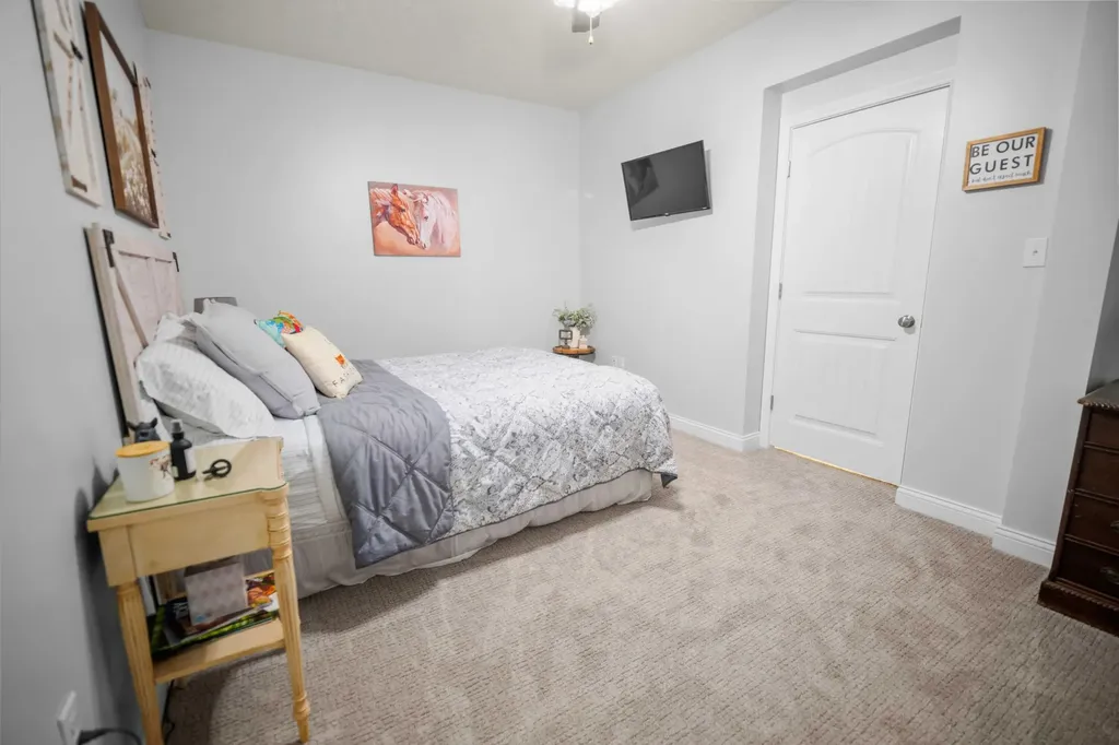 367 Natures Valley Drive Somerset KY 42503