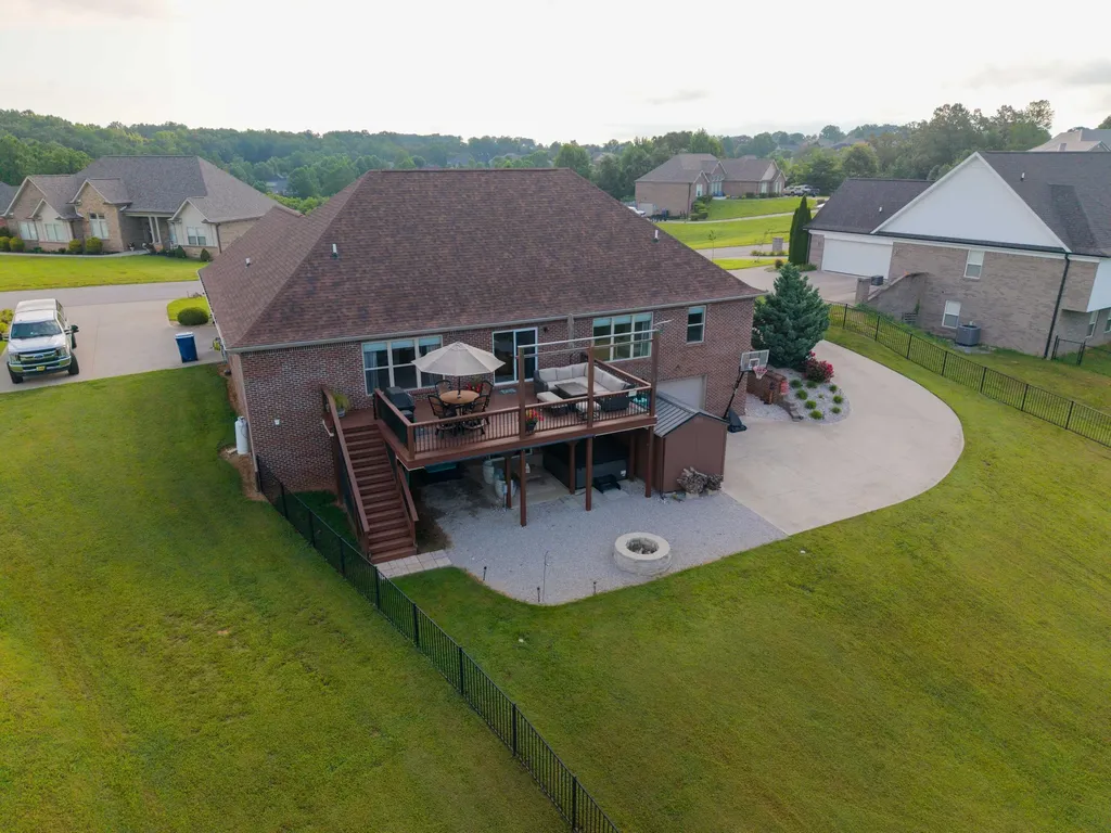 367 Natures Valley Drive Somerset KY 42503