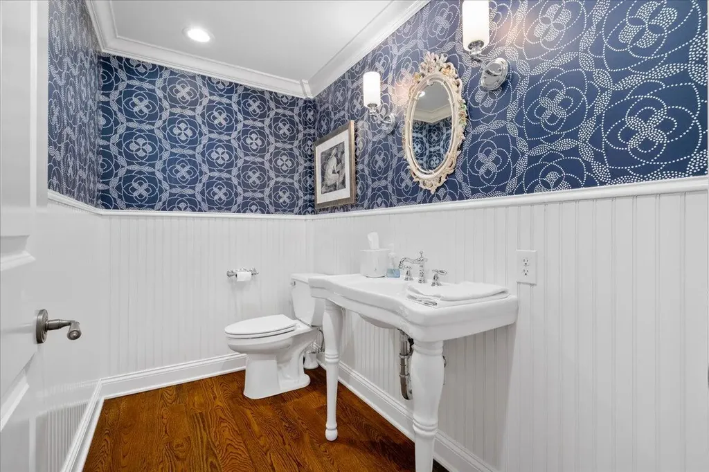 558 Central Avenue Lexington KY 40502