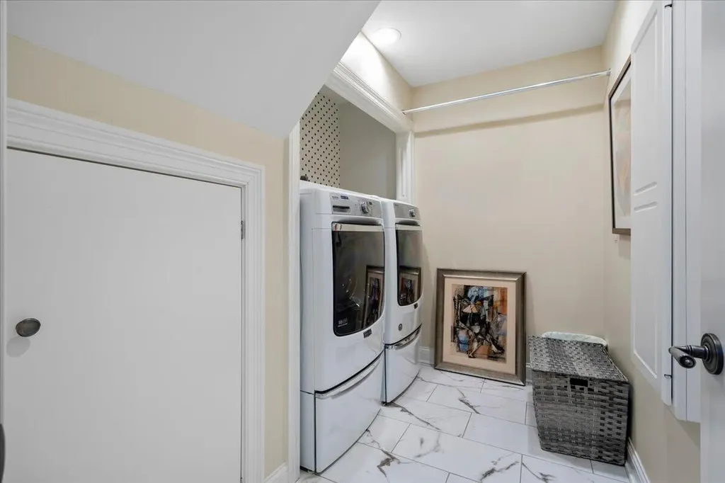 558 Central Avenue Lexington KY 40502