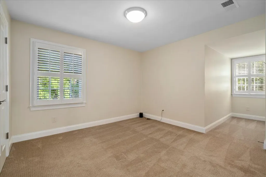 558 Central Avenue Lexington KY 40502