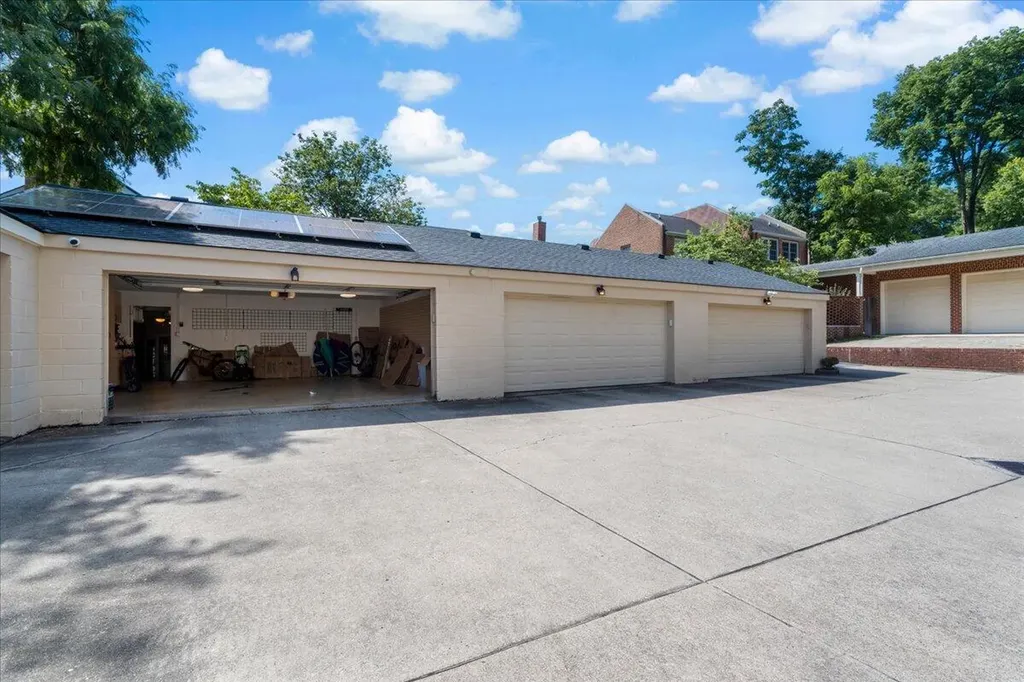 558 Central Avenue Lexington KY 40502
