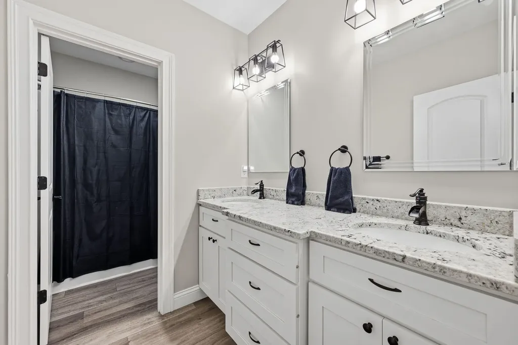 975 Lakeside Drive Lancaster KY 40444