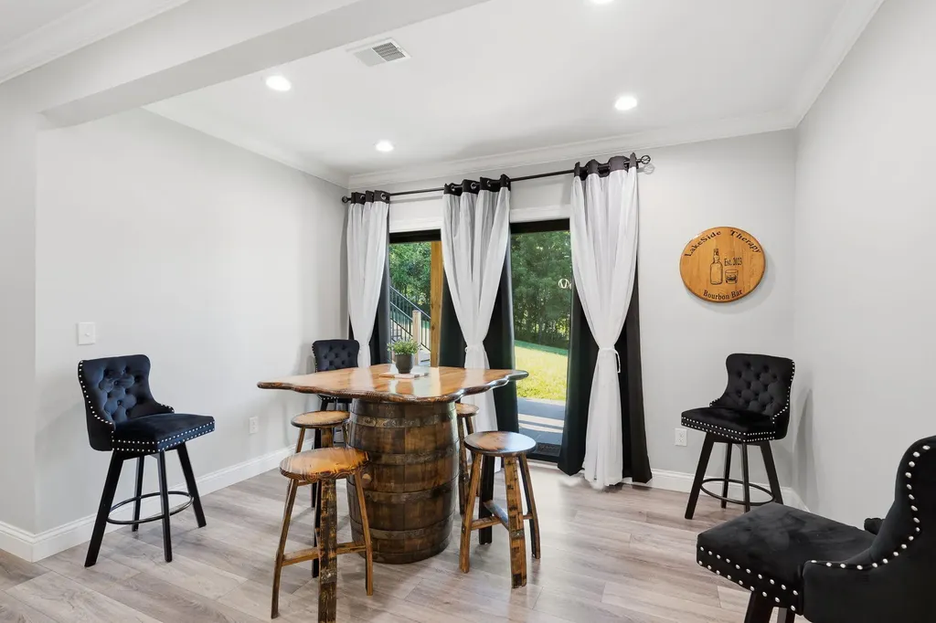 975 Lakeside Drive Lancaster KY 40444