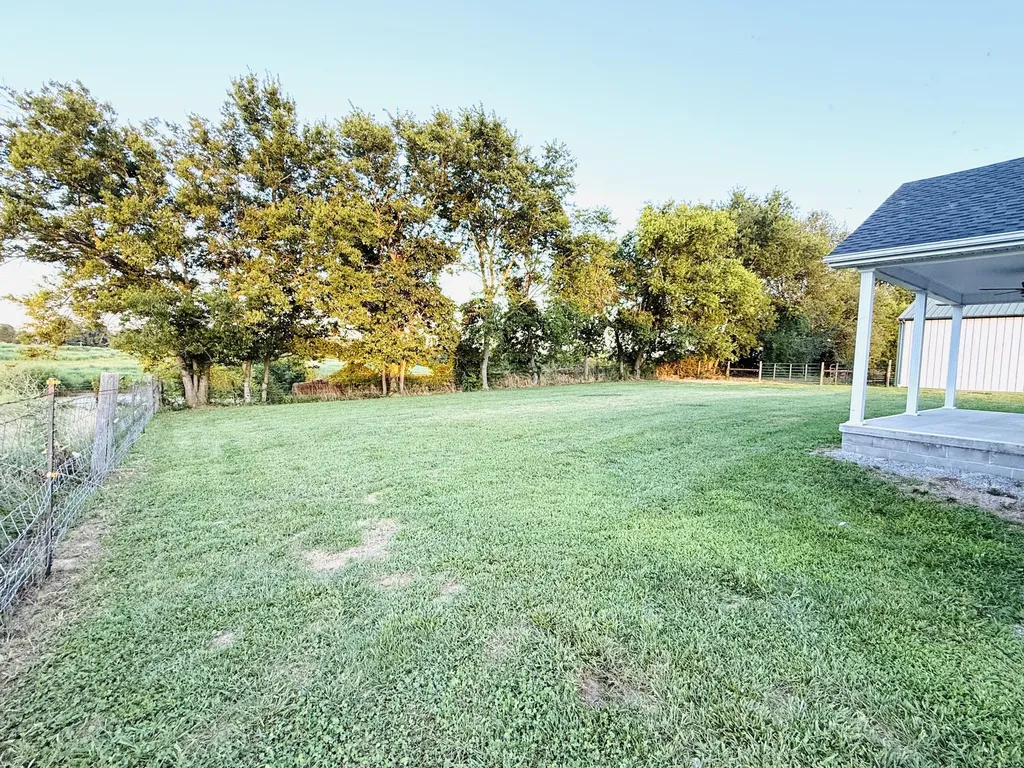 211 Foster Drive Willisburg KY 40078