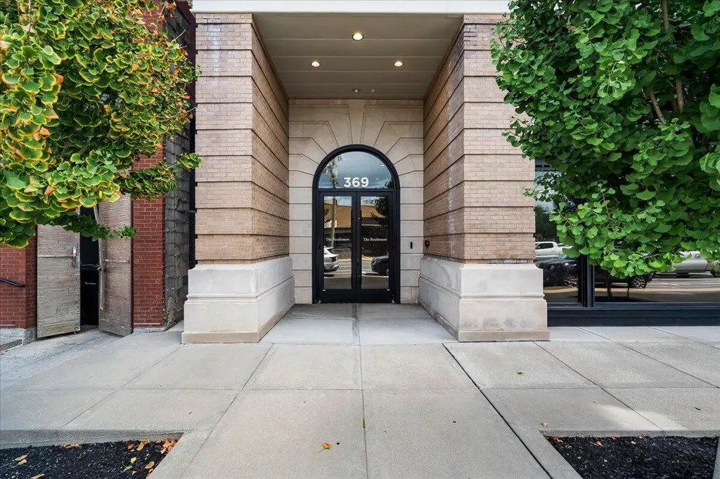 369 E Main Street Lexington KY 40507