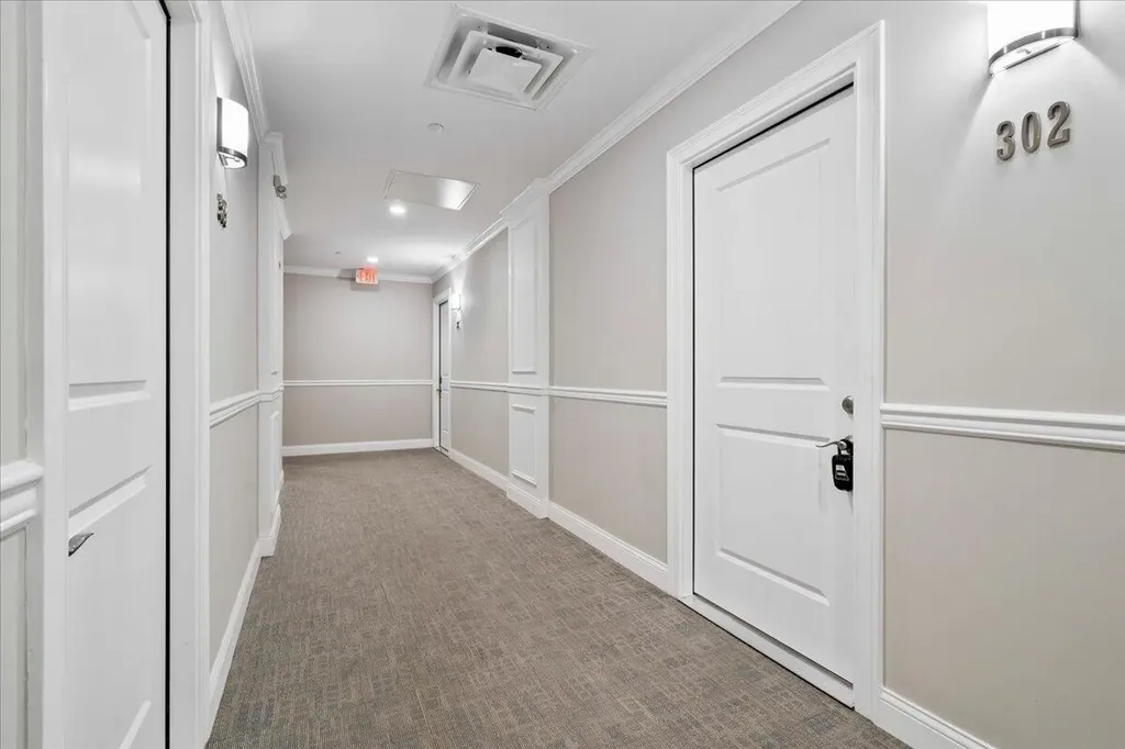 369 E Main Street Lexington KY 40507