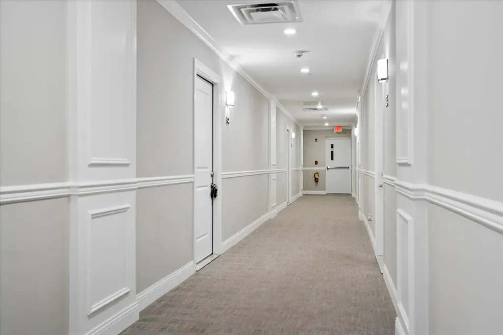 369 E Main Street Lexington KY 40507