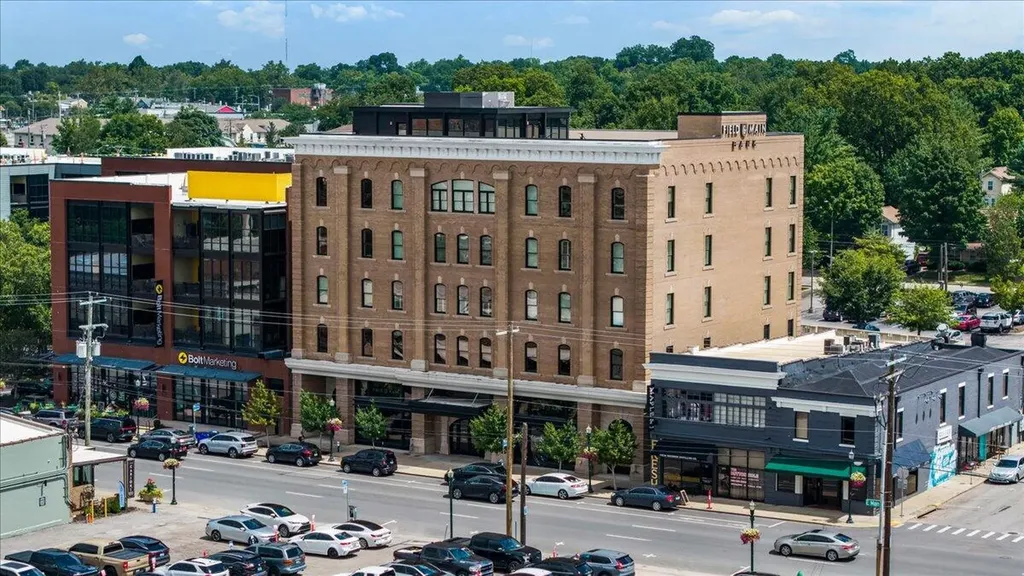 369 E Main Street Lexington KY 40507