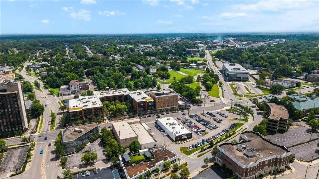 369 E Main Street Lexington KY 40507