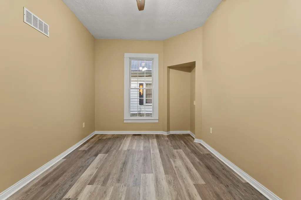 216 N 2nd Street Danville KY 40422
