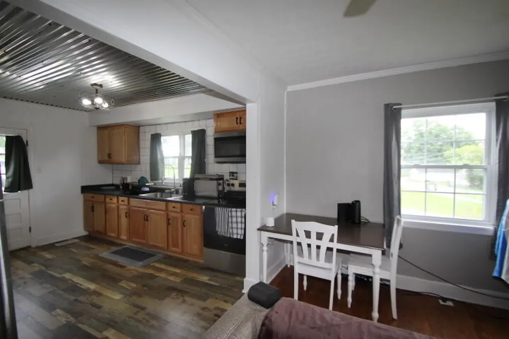 449 Mooreland Avenue Harrodsburg KY 40330