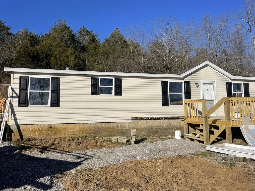 3268 Wagner Ferry Road Falmouth KY 41040