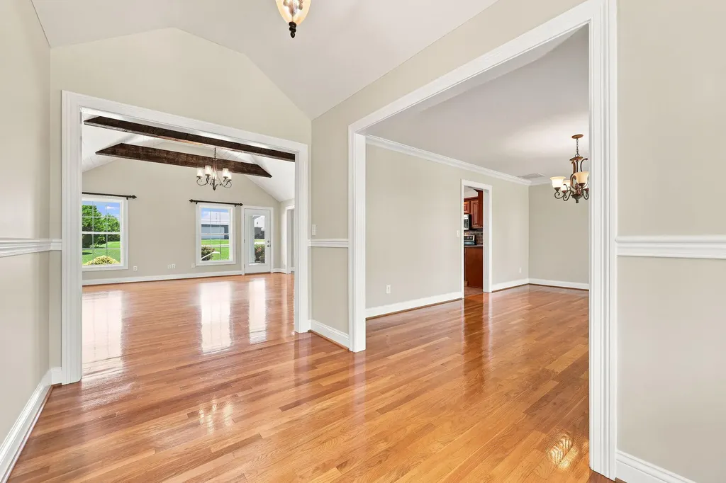 693 Swope Lane Lancaster KY 40444