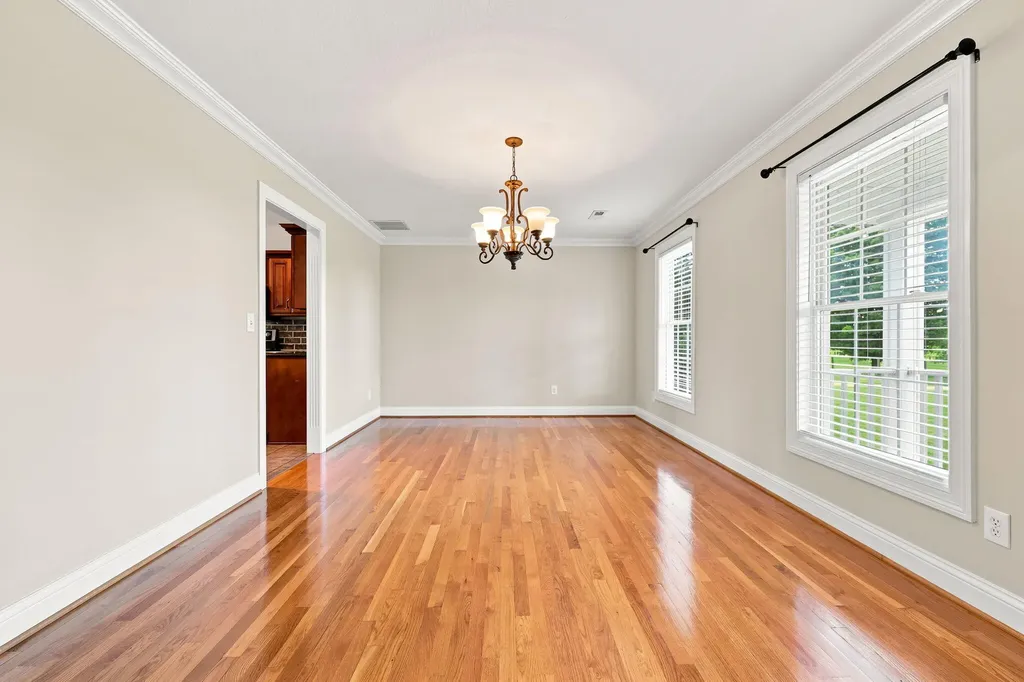 693 Swope Lane Lancaster KY 40444