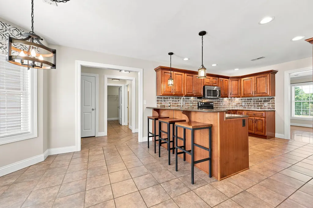 693 Swope Lane Lancaster KY 40444