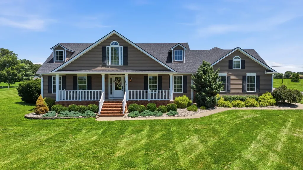 693 Swope Lane Lancaster KY 40444